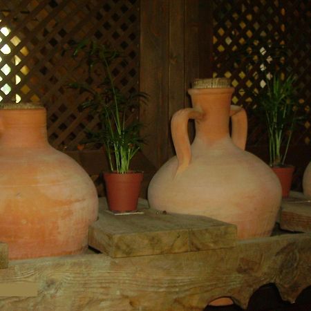 El Rancho Aparthotel Tarifa Bagian luar foto
