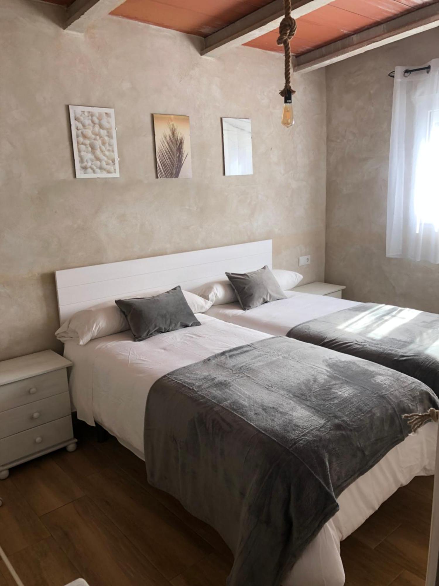 El Rancho Aparthotel Tarifa Bagian luar foto