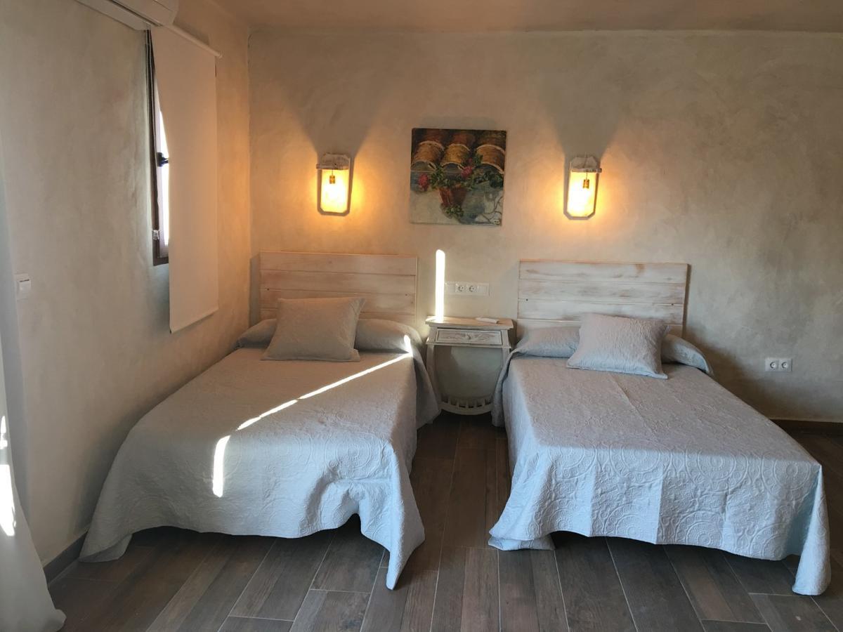 El Rancho Aparthotel Tarifa Bagian luar foto