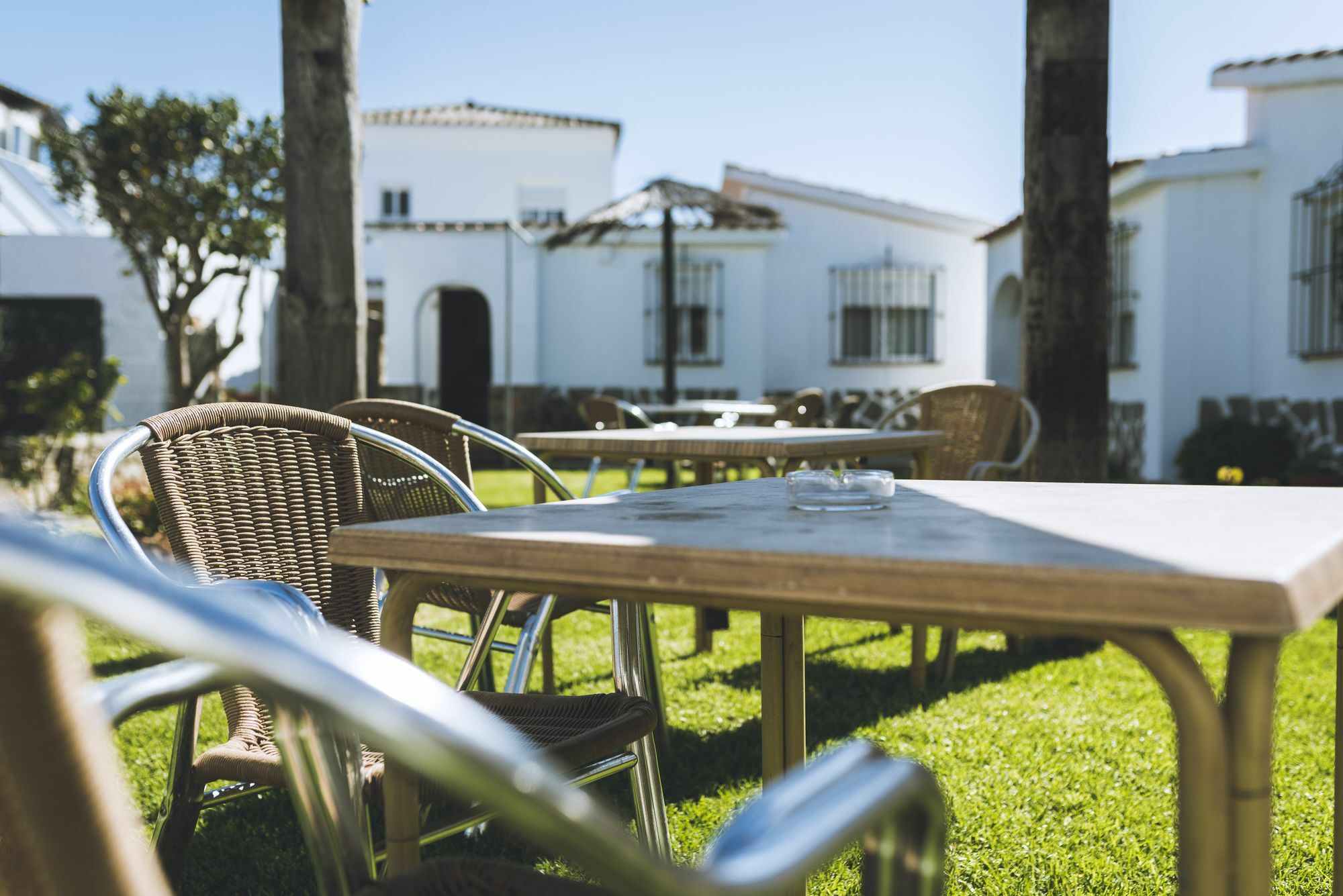 El Rancho Aparthotel Tarifa Bagian luar foto